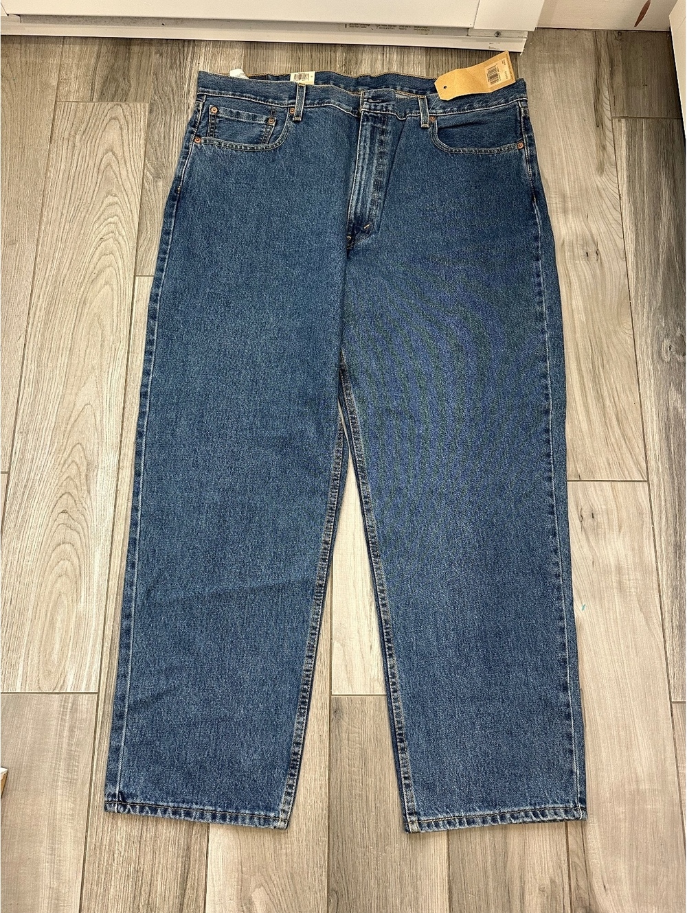Levi's 550 Relaxed Fit Men's Jeans Size 42x30 Blue Denim Tapered Leg